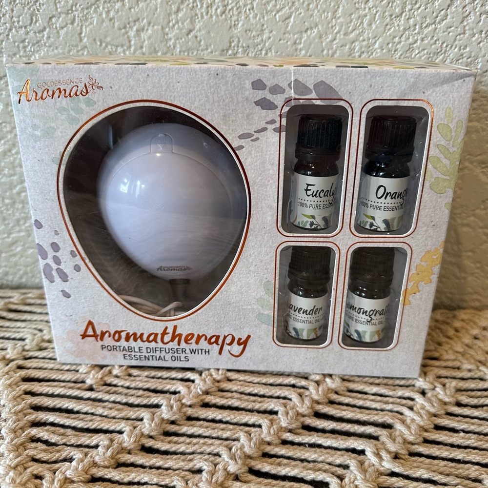 Goldessence Aromas Aromatherapy Portable Diffuser with Easential Oils